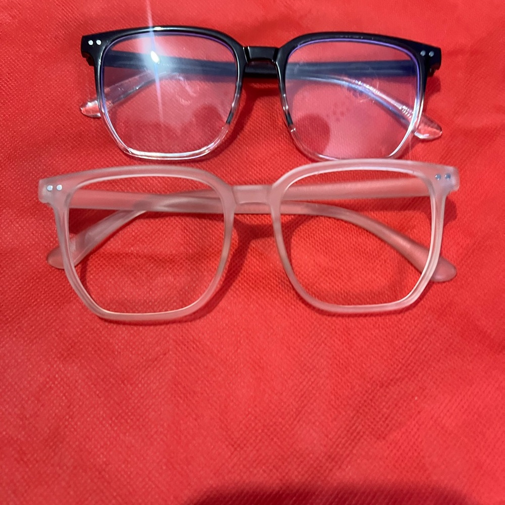 Stylish Black and Pink Square Glasses Set
